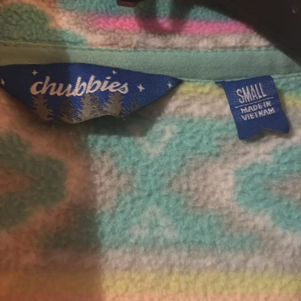 Chubbie size small pullover - Picture 4 of 4